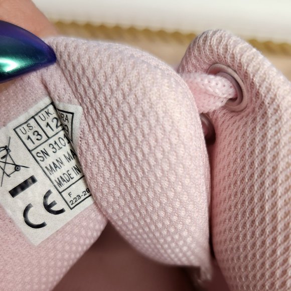 NWOB SKECHERS S-LIGHTS REMIX SNEAKER- YOUTH SIZE 13 - Picture 8 of 9